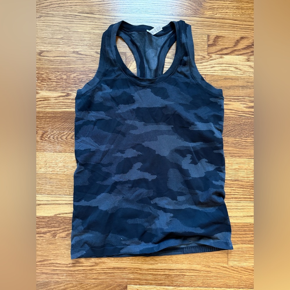 Athleta Black Camouflage Momentum SeamlessTank Top